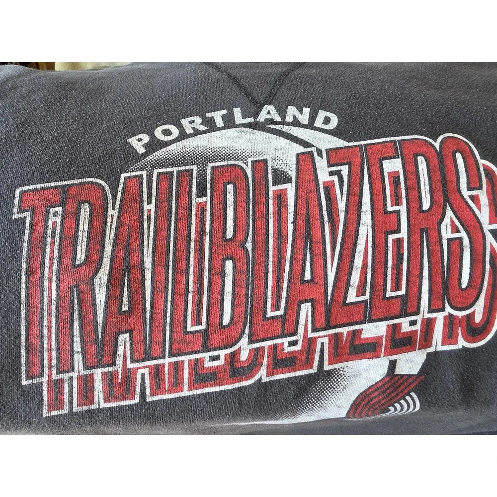 Junk Food Portland Trailblazers Black Sweatshirt XL Crew Neck Long Sleeve